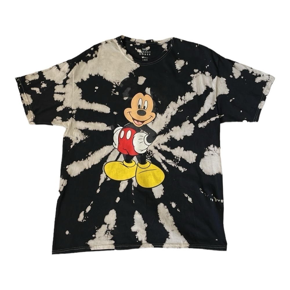 ♥️Disney’s♥️Tye Dye Short Sleeve Mickey Mouse graphic print shirt size (Large)